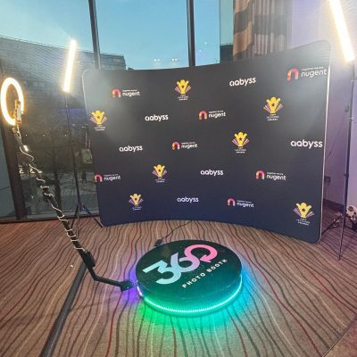 Pete_Pinnington_Productions Selfie Photo Experiences - 360 Selfie Spinner