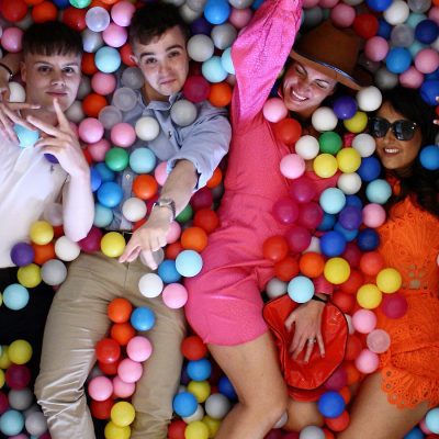 Pete_Pinnington_Productions Selfie Photo Experiences - Photo Booth Ball Pit